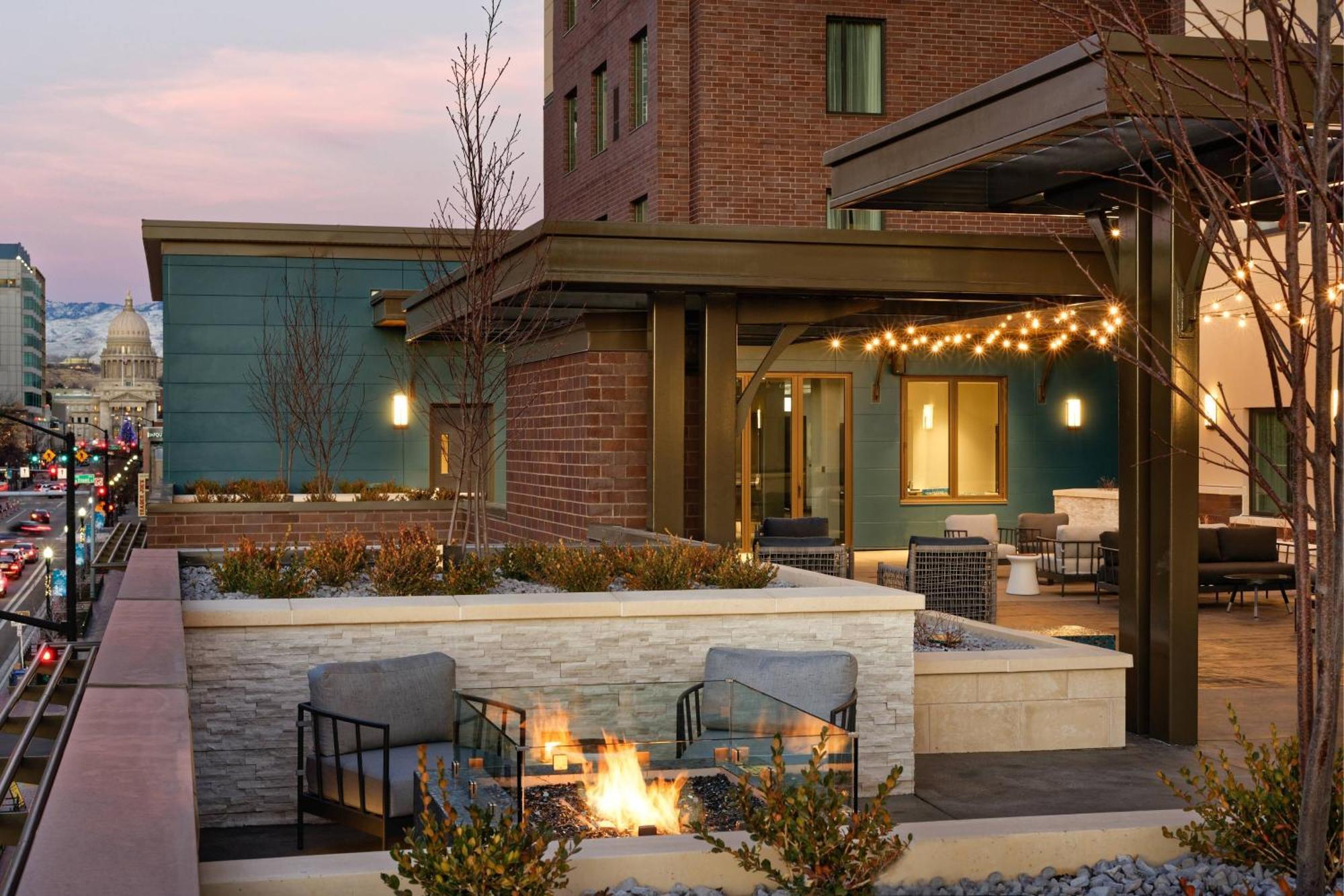 Residence Inn By Marriott Boise Downtown City Center Bagian luar foto